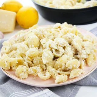 Lemony Ricotta Pasta