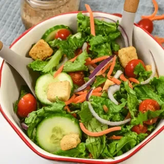 House Salad with Creamy Balsamic Dressing