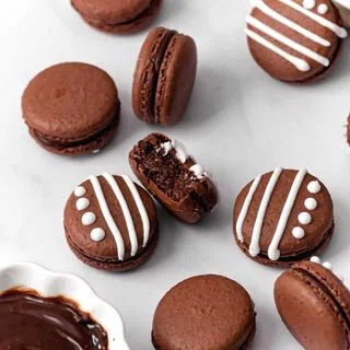 Chocolate Macarons with Chocolate Peppermint Ganache