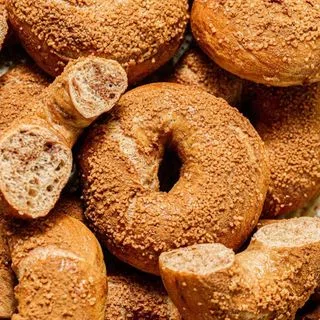 Cinnamon Swirl Bagels