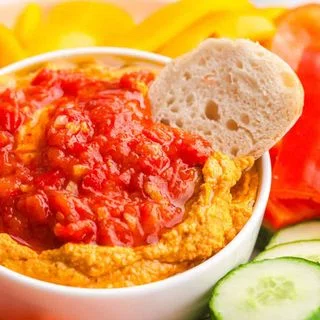 Easy Harissa Hummus