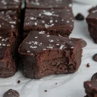 No Bake Protein Brownies