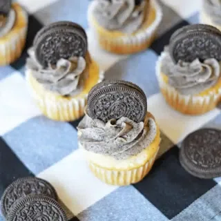Cookies and Cream Cupcakes
