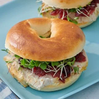 Turkey Cranberry Bagel Sandwich