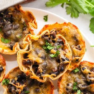 Taco Bites: Cheesy Bean Appetizer