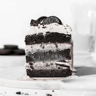 Oreo Ice Cream Cake