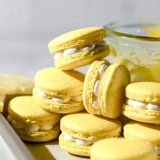 Lemon Macarons