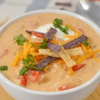 Crock Pot Cream Cheese Chicken Chili