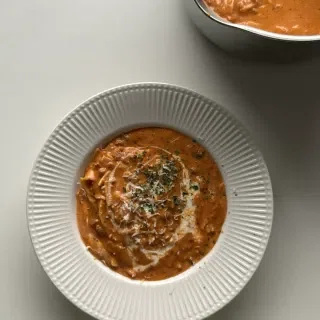 One-Pot Creamy Lasagna Soup
