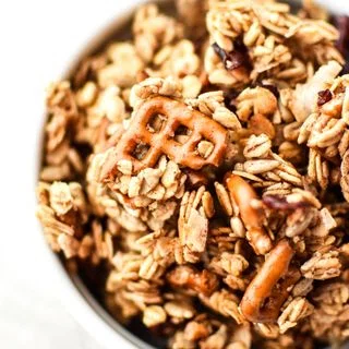 Super Clumpy Nut-Free Snack Mix Granola