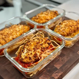 High-Protein Low-Calorie Chicken Parmesan Meal Prep
