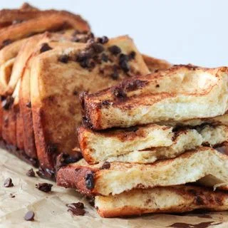 Chocolate Cinnamon Pull-Apart Bread