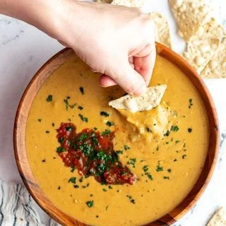 Vegan Salsa Con Queso