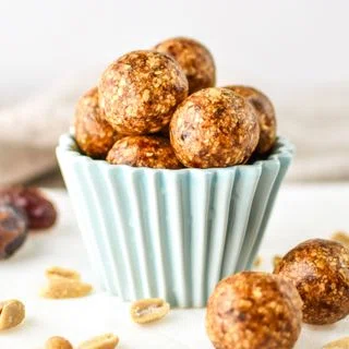 2-Ingredient Peanut Butter Cookie Balls