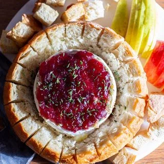 Baked Brie in Bread
