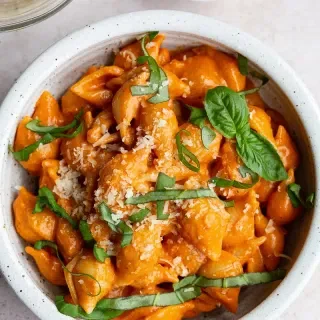 Gigi Hadid Spicy Vodka Pasta