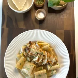 Chicken Alfredo Pasta