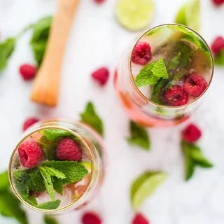 Raspberry Virgin Mojito
