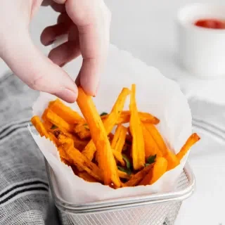 Air Fryer Carrot Fries