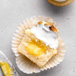 Lemon Meringue Cupcakes