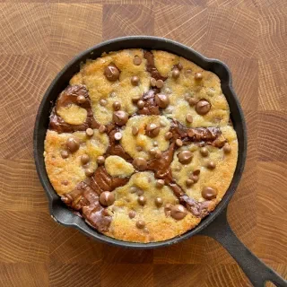 Scoopable Brookie Skillet for Two