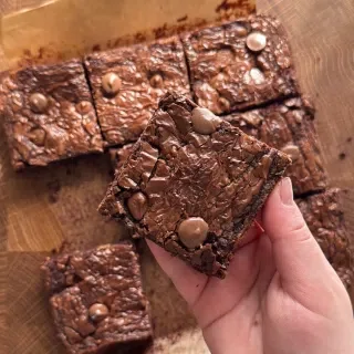 Crinkle Top Brown Butter Fudgy Brownies