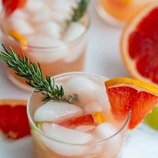 Grapefruit Gin & Tonic