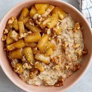 Apple Cinnamon Oatmeal