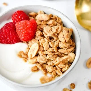 Easy Peanut Butter Granola