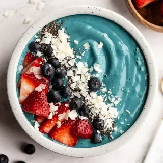 Blue Spirulina Smoothie