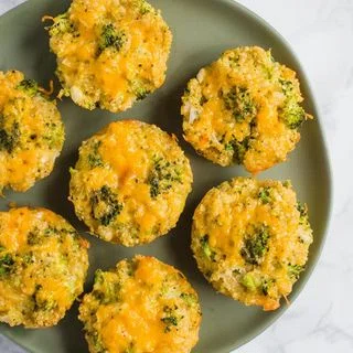 Broccoli & Cheese Quinoa Bites