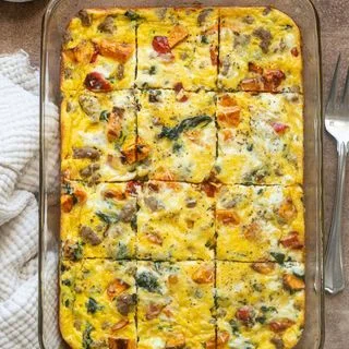 Sausage and Egg Breakfast Casserole