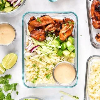 Air Fryer Honey Sriracha Chicken Bowls