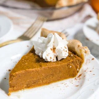 The BEST Vegan Pumpkin Pie