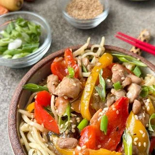 Easy Chicken Lo Mein