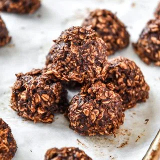 Banana Chocolate Oatmeal Mounds