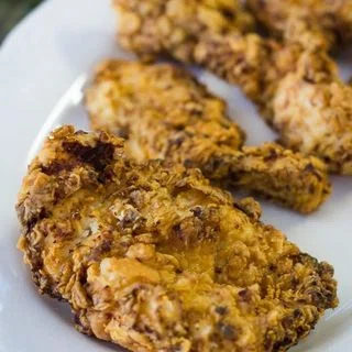 Grandma’s Simple Fried Chicken