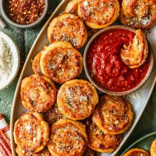 Savory Pizza Scrolls with Puff Pastry