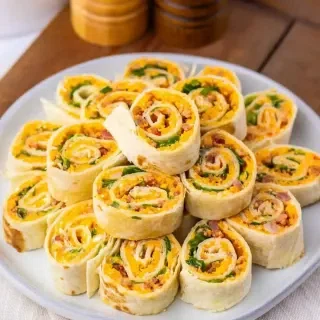 Pepper Jelly Pinwheels