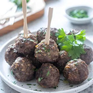Easy Air Fryer Meatballs