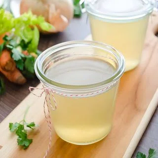 Easy Homemade Turkey Stock
