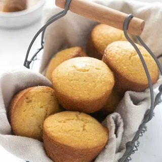 Honey Cornbread Muffins Recipe