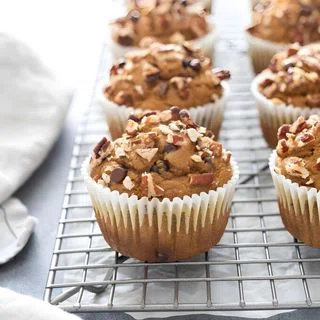 Pumpkin Oat Muffins