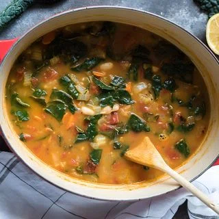 Easy White Bean and Kale Soup