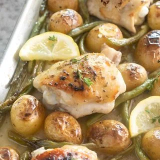 Sheet Pan Chicken Thighs with Potatoes and Green Beans