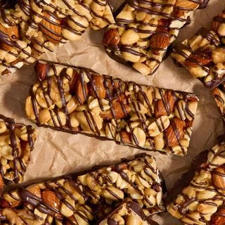 Homemade Kind Nut Bars
