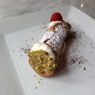 Cannoli alla Siciliana (Sicilian Cannoli)