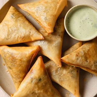 Crispy Keema Samosa Recipe (Easy Folding!)