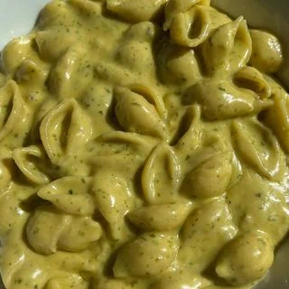 Pesto Mac & Cheese
