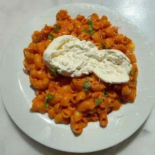 Carbone-Style Spicy Vodka Sauce with Burrata